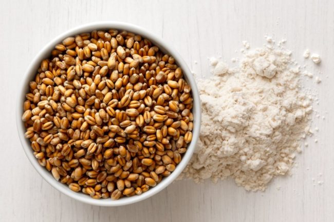 wheat kernels flour_©MOVING MOMENT - STOCK.ADOBE.COM_e.jpg