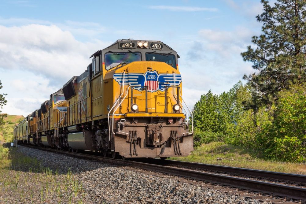 Union Pacific_©IANDEWARPHOTOGRAPHY - STOCK.ADOBE.COM_e.jpg