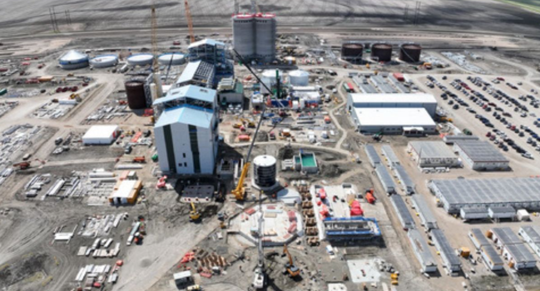 Cargill_canola-facility_West-Regina-Saskatchewan_CARGILL_e-copy.jpg