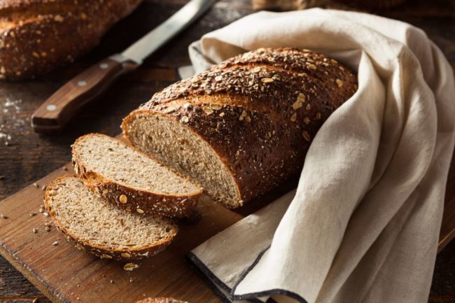 whole wheat food bread_©.jpg