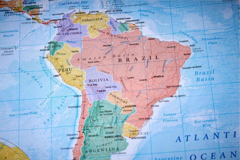 South America map_©TARAS VYKHOPEN - STOCK.ADOBE.COM_e.jpg